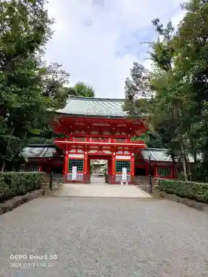 井草八幡宮の山門・神門