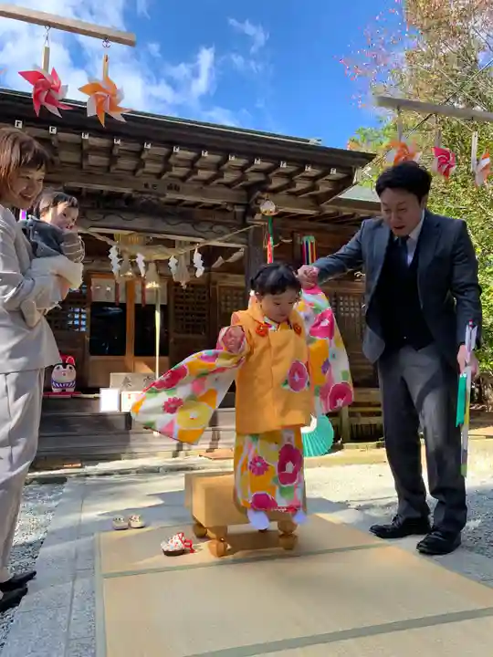滑川神社 - 仕事と子どもの守り神(福島県)