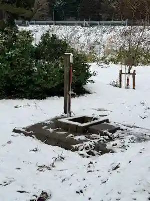 さつかり地蔵堂の{uncategorized: "未分類", other: "その他", undefined: "問題あり", building: "その他建物", grave: "お墓", sacred_gate: "鳥居", guardian: "狛犬", statue: "像", buddha: "仏像", history: "歴史", nature: "自然", garden: "庭園", animal: "動物", pagoda: "塔", temizu: "手水舎", mountain_gate: "山門・神門", sanctuary: "本殿・本堂", subordinate: "末社・摂社", art: "芸術", scenery: "景色", jizo: "地蔵", ema: "絵馬", goshuin: "御朱印", omikuji: "おみくじ", items: "授与品その他", amulet: "お守り", goshuincho: "御朱印帳", eats: "食事", festival: "お祭り", votive_dance: "神楽", shichigosan: "七五三参", wedding: "結婚式", experience: "体験その他", initially: "初詣", around: "周辺", anti_infection: "感染症対策"}