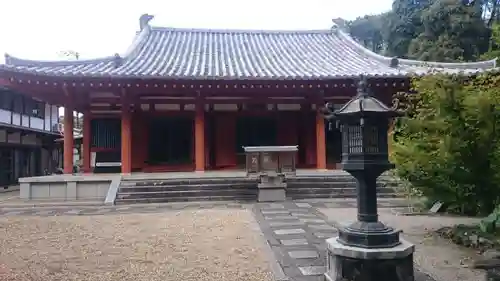 平等寺（三輪山平等寺）の建物その他