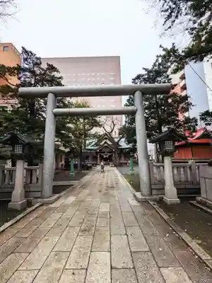 三吉神社の鳥居