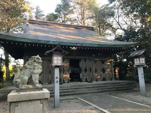 高岡市護国神社の本殿