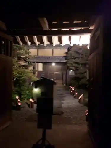 豊音寺の本殿