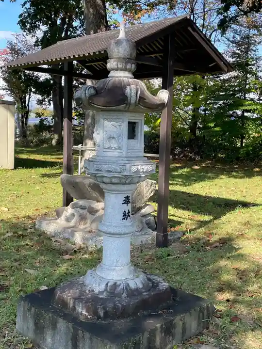 屈足神社のその他建物