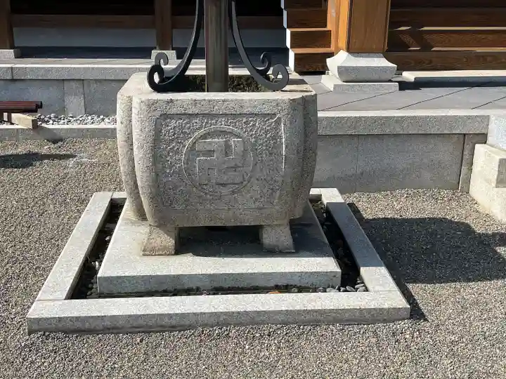 九品寺(滋賀県)