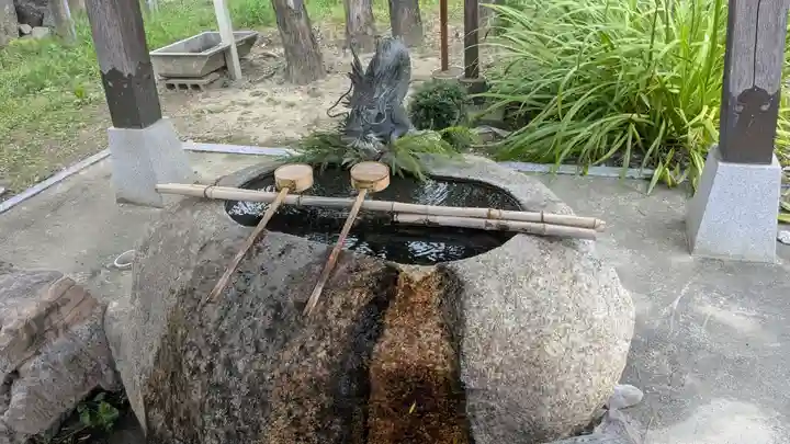 荷席稲荷神社(岐阜県)
