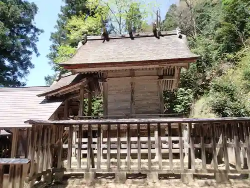 鬼神神社の本殿