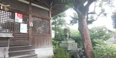 尾津神社の本殿・本堂
