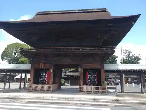 尾張大國霊神社（国府宮）の山門・神門