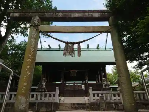 稲前神社の鳥居