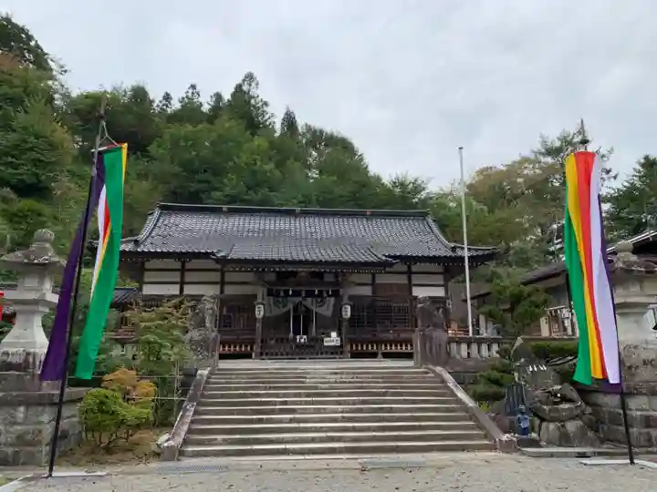 南部神社の本殿・本堂