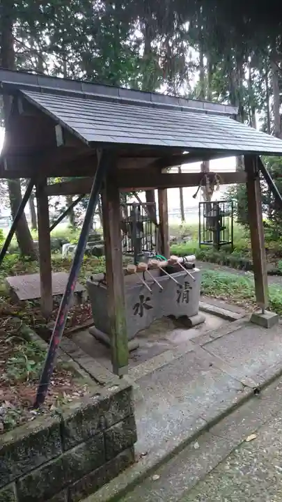 多気神社(多気中町)の手水舎