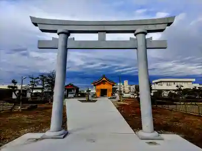 八剱社(莪原町)の鳥居