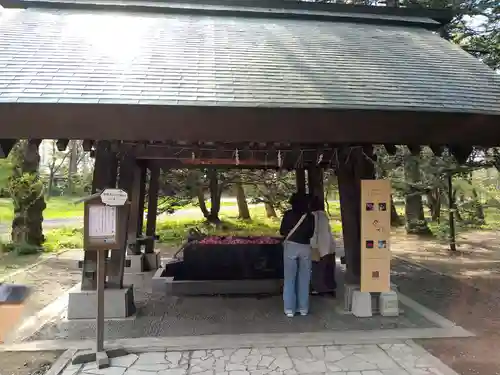 帯廣神社の手水