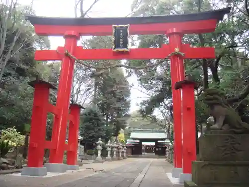 峯ヶ岡八幡神社の鳥居