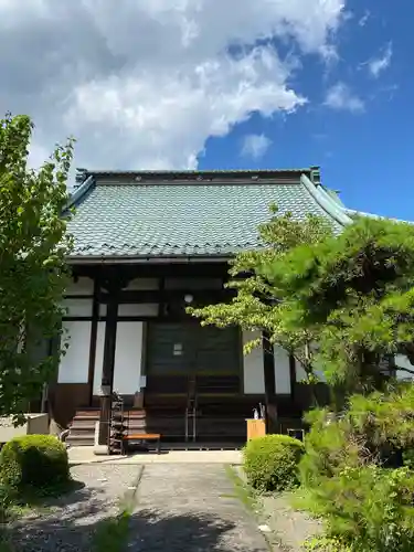 常在寺の本殿・本堂