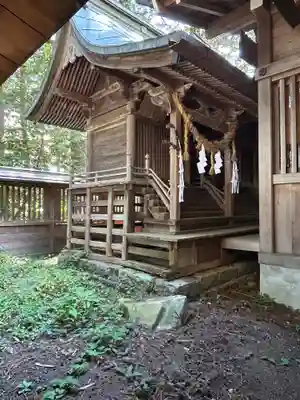 ニ柱神社(長野県)