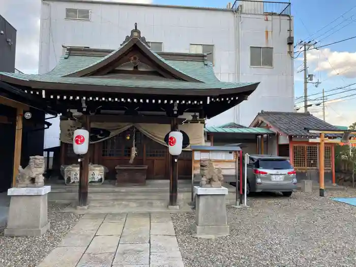 御崎八幡神社の本殿