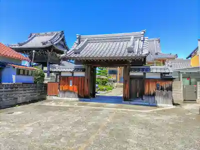 覚了寺の山門・神門