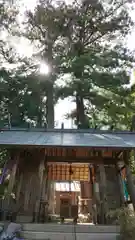 鳴谷神社の本殿