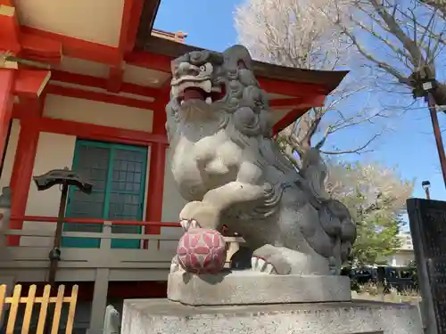 戸部杉山神社の狛犬