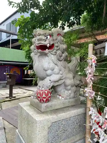 菊名神社の狛犬