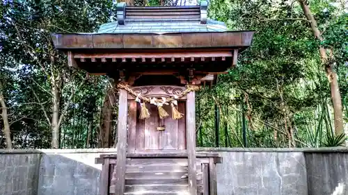 守綱神社の末社