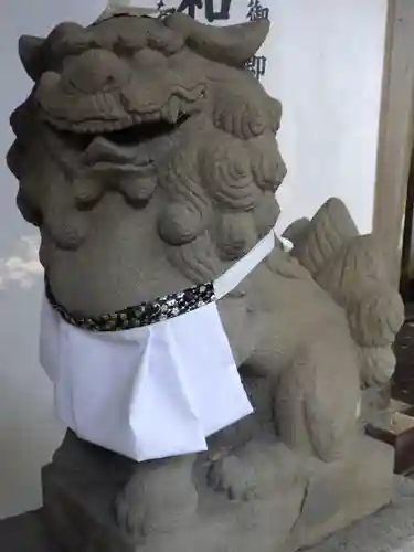 若一神社の狛犬