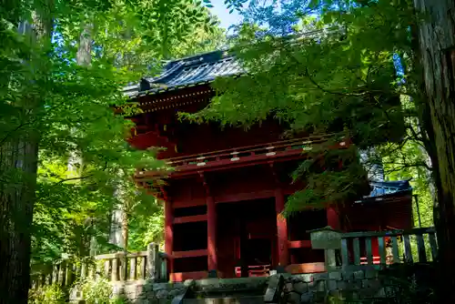 瀧尾神社（日光二荒山神社別宮）の山門・神門