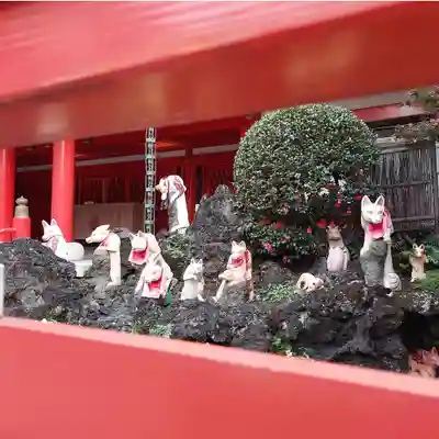 京濱伏見稲荷神社の狛犬