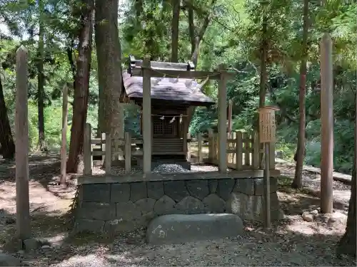 浮島社(長野県)