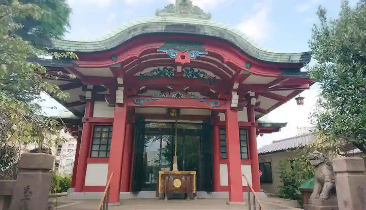 筑土八幡神社の本殿・本堂