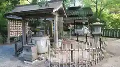 猿丸神社の手水