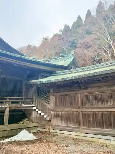 函館八幡宮の{uncategorized: "未分類", other: "その他", undefined: "問題あり", building: "その他建物", grave: "お墓", sacred_gate: "鳥居", guardian: "狛犬", statue: "像", buddha: "仏像", history: "歴史", nature: "自然", garden: "庭園", animal: "動物", pagoda: "塔", temizu: "手水舎", mountain_gate: "山門・神門", sanctuary: "本殿・本堂", subordinate: "末社・摂社", art: "芸術", scenery: "景色", jizo: "地蔵", ema: "絵馬", goshuin: "御朱印", omikuji: "おみくじ", items: "授与品その他", amulet: "お守り", goshuincho: "御朱印帳", eats: "食事", festival: "お祭り", votive_dance: "神楽", shichigosan: "七五三参", wedding: "結婚式", experience: "体験その他", initially: "初詣", around: "周辺", anti_infection: "感染症対策"}
