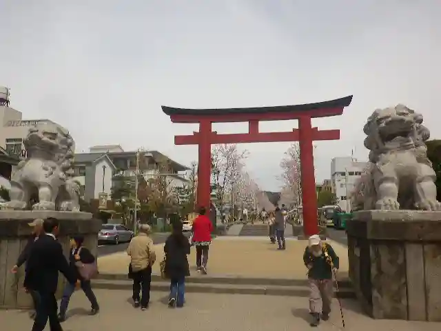 鶴岡八幡宮の鳥居