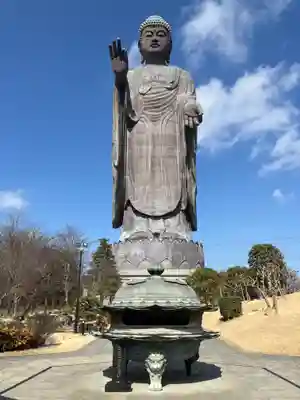 東本願寺本廟 牛久浄苑(牛久大仏)(茨城県)