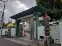 観音寺の山門・神門