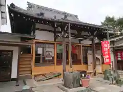 薬師寺の本殿