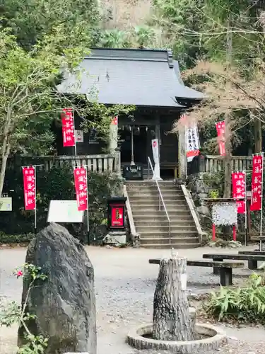 涌釜神社の本殿