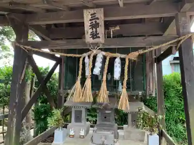 神明神社の末社・摂社