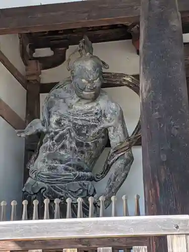 法隆寺の像