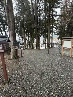 秋宮恵比寿社の{uncategorized: "未分類", other: "その他", undefined: "問題あり", building: "その他建物", grave: "お墓", sacred_gate: "鳥居", guardian: "狛犬", statue: "像", buddha: "仏像", history: "歴史", nature: "自然", garden: "庭園", animal: "動物", pagoda: "塔", temizu: "手水舎", mountain_gate: "山門・神門", sanctuary: "本殿・本堂", subordinate: "末社・摂社", art: "芸術", scenery: "景色", jizo: "地蔵", ema: "絵馬", goshuin: "御朱印", omikuji: "おみくじ", items: "授与品その他", amulet: "お守り", goshuincho: "御朱印帳", eats: "食事", festival: "お祭り", votive_dance: "神楽", shichigosan: "七五三参", wedding: "結婚式", experience: "体験その他", initially: "初詣", around: "周辺", anti_infection: "感染症対策"}