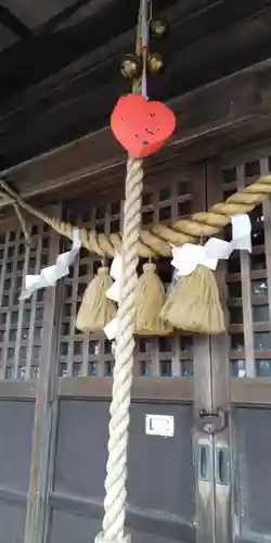 芽生神社の本殿