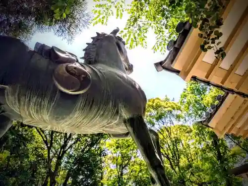 漆部神社の狛犬