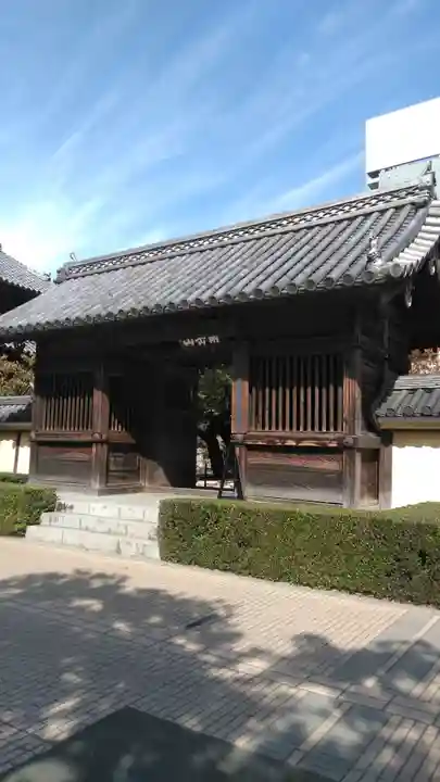 東長寺の山門・神門