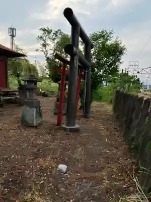 矢取稲荷神社の{uncategorized: "未分類", other: "その他", undefined: "問題あり", building: "その他建物", grave: "お墓", sacred_gate: "鳥居", guardian: "狛犬", statue: "像", buddha: "仏像", history: "歴史", nature: "自然", garden: "庭園", animal: "動物", pagoda: "塔", temizu: "手水舎", mountain_gate: "山門・神門", sanctuary: "本殿・本堂", subordinate: "末社・摂社", art: "芸術", scenery: "景色", jizo: "地蔵", ema: "絵馬", goshuin: "御朱印", omikuji: "おみくじ", items: "授与品その他", amulet: "お守り", goshuincho: "御朱印帳", eats: "食事", festival: "お祭り", votive_dance: "神楽", shichigosan: "七五三参", wedding: "結婚式", experience: "体験その他", initially: "初詣", around: "周辺", anti_infection: "感染症対策"}