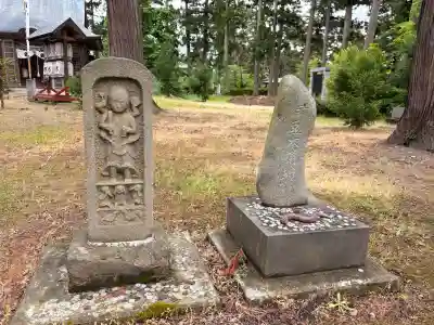浅舞八幡神社の{uncategorized: "未分類", other: "その他", undefined: "問題あり", building: "その他建物", grave: "お墓", sacred_gate: "鳥居", guardian: "狛犬", statue: "像", buddha: "仏像", history: "歴史", nature: "自然", garden: "庭園", animal: "動物", pagoda: "塔", temizu: "手水舎", mountain_gate: "山門・神門", sanctuary: "本殿・本堂", subordinate: "末社・摂社", art: "芸術", scenery: "景色", jizo: "地蔵", ema: "絵馬", goshuin: "御朱印", omikuji: "おみくじ", items: "授与品その他", amulet: "お守り", goshuincho: "御朱印帳", eats: "食事", festival: "お祭り", votive_dance: "神楽", shichigosan: "七五三参", wedding: "結婚式", experience: "体験その他", initially: "初詣", around: "周辺", anti_infection: "感染症対策"}