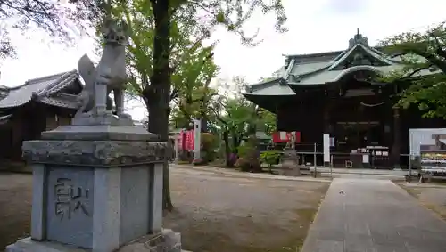 半田稲荷神社の狛犬