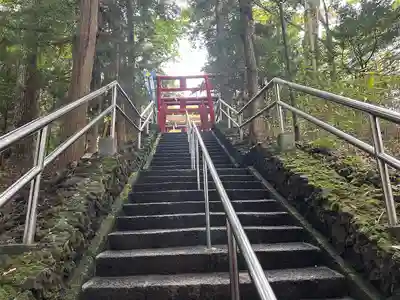 新屋山神社(山梨県)