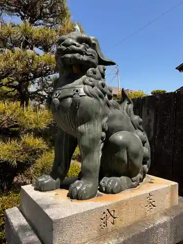 田村神社の狛犬